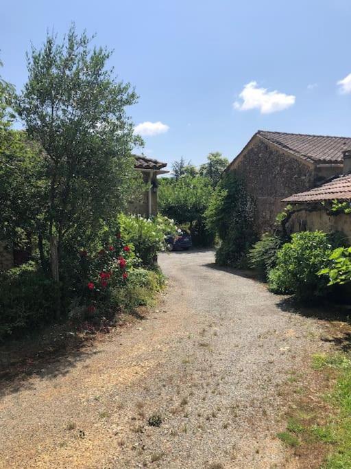 Holli Cottage - Charming 2 Bedrooms With Terrace. Saint-Avit-Rivière Екстериор снимка